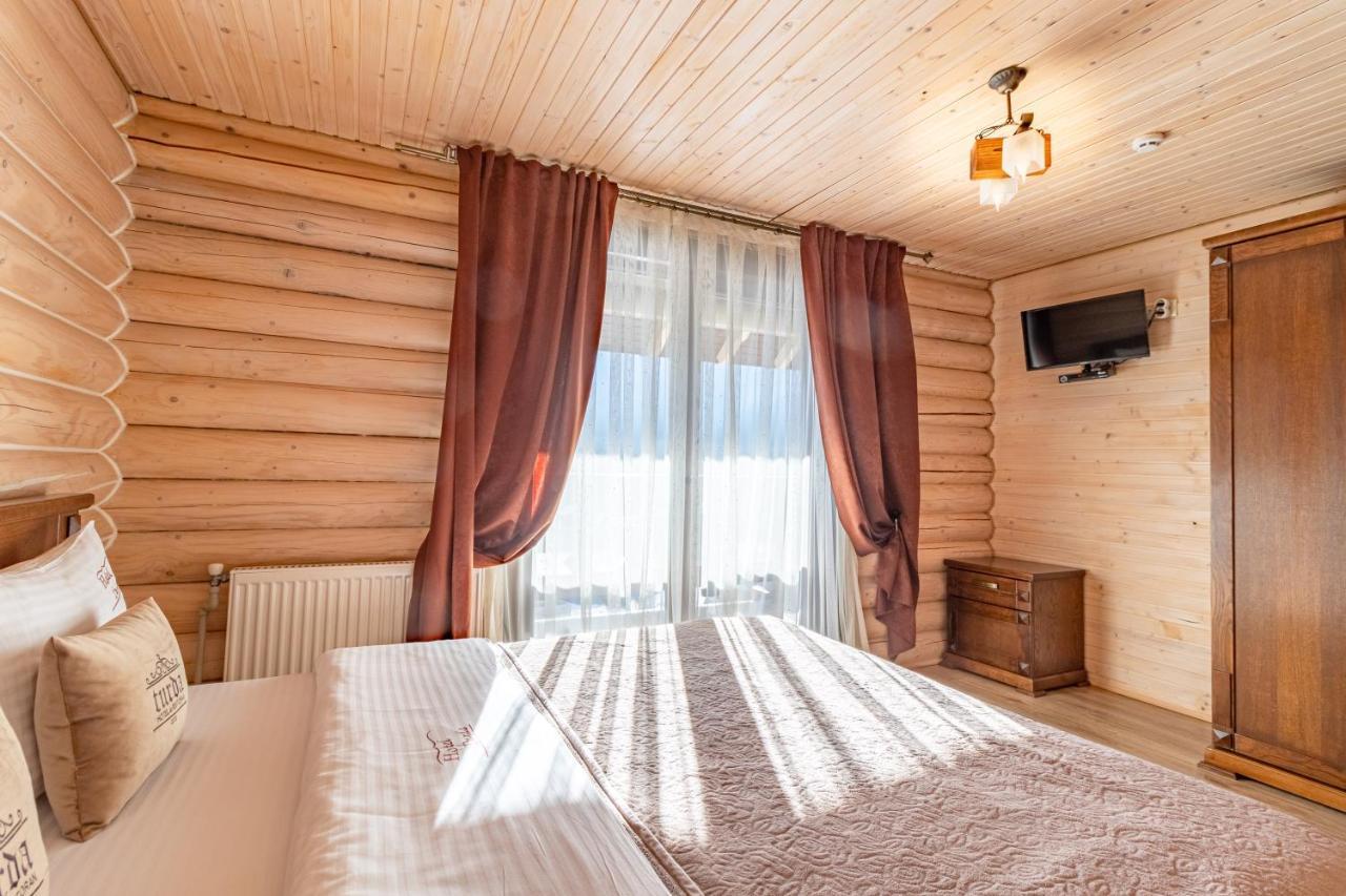 Guest House Turda Bukovel Esterno foto