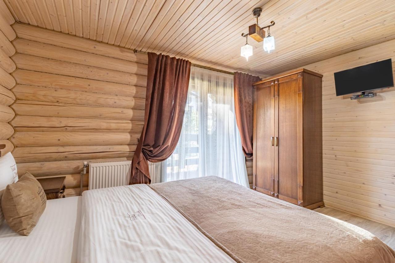 Guest House Turda Bukovel Esterno foto