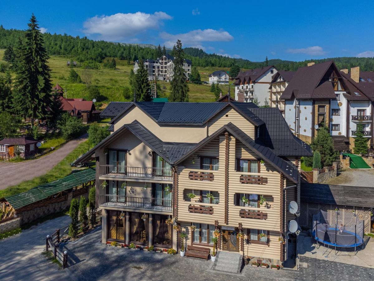 Guest House Turda Bukovel Esterno foto