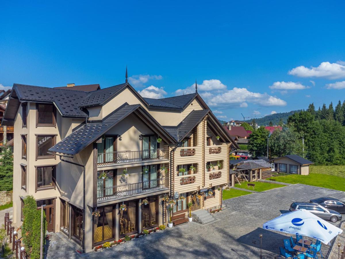 Guest House Turda Bukovel Esterno foto